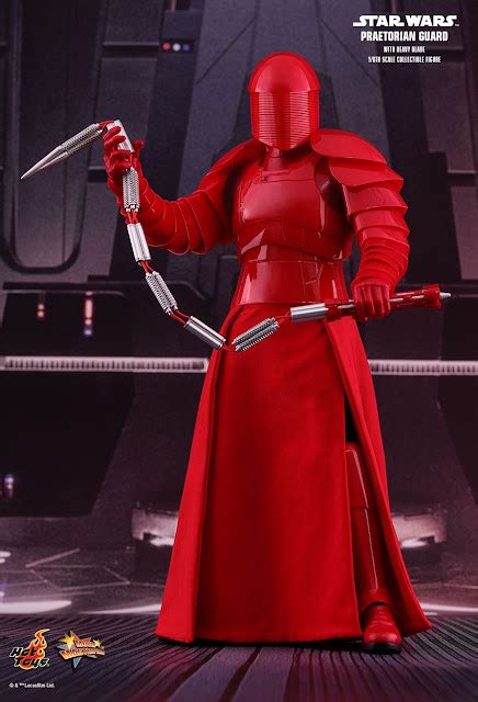 Toyhaven Hot Toys Star Wars The Last Jedi Th Scale Praetorian Guard With Heavy Blade