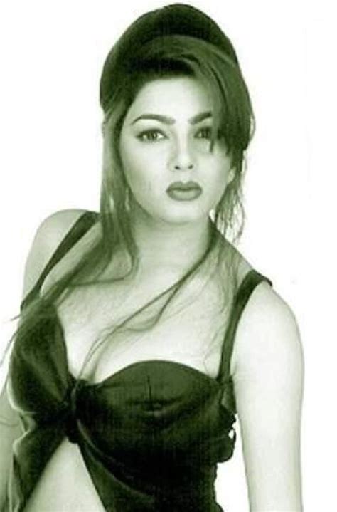 Mamta Kulkarni Hot Sexy Sizzling Beautiful Pictures 5 Hot Celebs Wallpapers