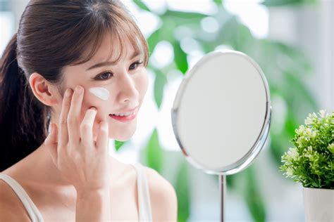12 Best Whitening Creams in Pakistan for 2024 - Healthwire