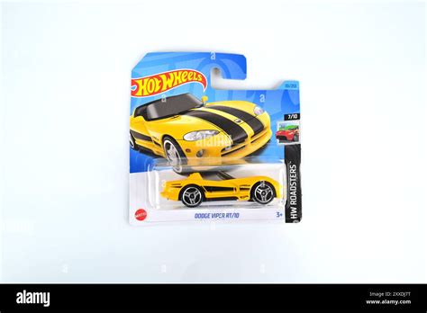 Hot Wheels Dodge Viper RT Toy Car Model In Box Packaging Wales UK August Stock