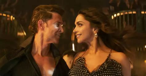 Fighter Song Sher Khul Gaye Hrithik Roshan And Deepika Padukone Show