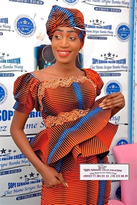 Pin De Fashion Trends By Merry Loum En Mode Africaine Ropa Africana