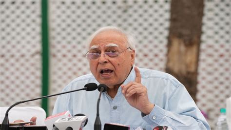 ‘let Us Prosecute Them Kapil Sibal Reacts To Pm Modis Supari Charge