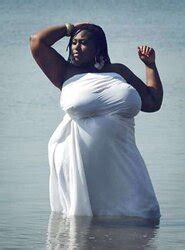 More Clad BBWS ZB Porn