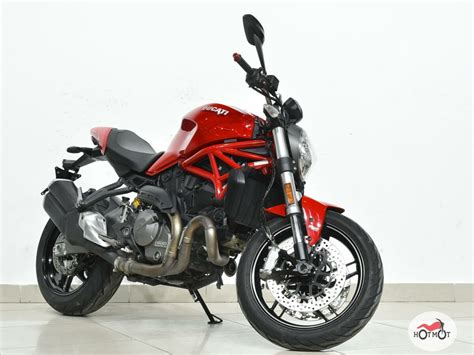 Купить б у Ducati Monster 821 инжектор 6 передач в Москве красный naked bike 2020 года на Авто
