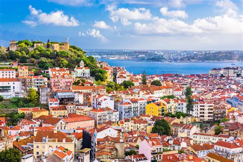 guide   lisbon metropolitan area portugalcom