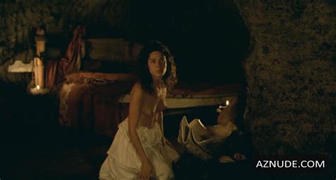 IGUANA NUDE SCENES AZNude