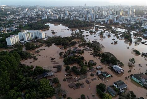 Agentes da Defesa Civil de Maceió embarcam para ajudar vítimas do