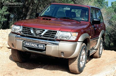 NISSAN Patrol SWB Specs Photos 1998 1999 2000 2001 2002 2003