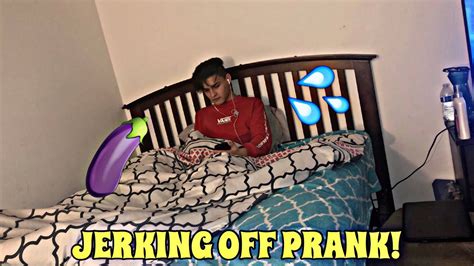 Jerking Off Prank On Freinds Youtube