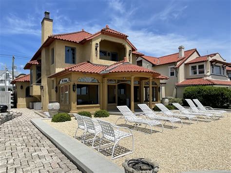 Explore Villa Rosa Beach House Luxury Rentals In Milford Ct