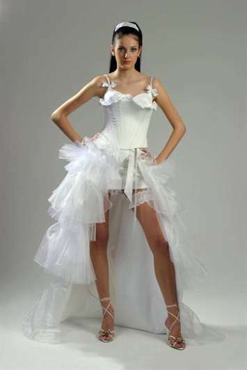 Чулки под свадебное платье: советы по выбору цвета и модели