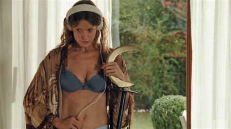 Nude Video Celebs Esther Schweins Sexy Zaun An Zaun 2017