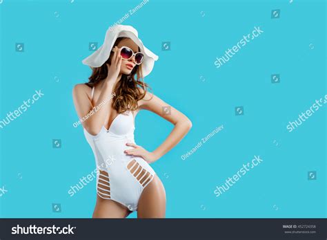Attractive Girl White Bikini Hat Sunglasses Stock Photo Shutterstock
