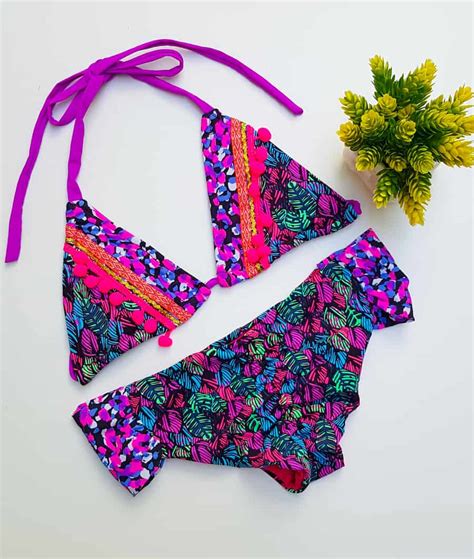 Dos Piezas Triangulo Plumas Talla S Bikini Somos Coquetas