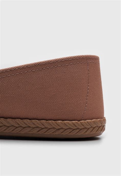 Alpargata Moleca Lisa Nude Compre Agora Dafiti Brasil