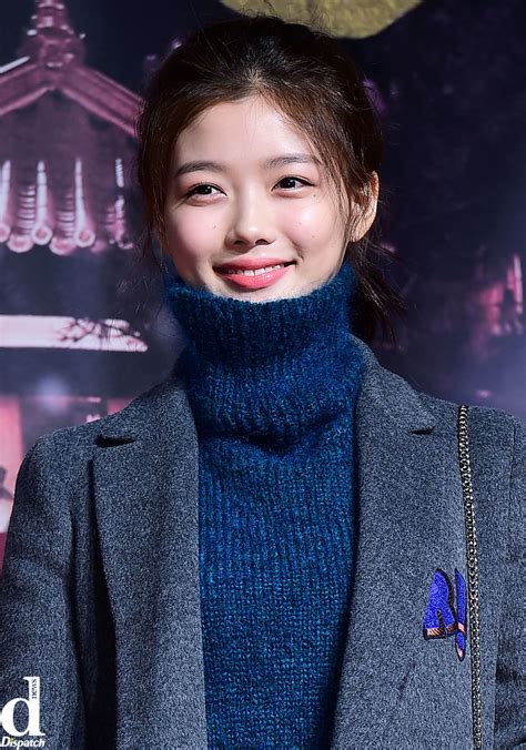 Ch Ng Ch Y Theo M T Son Nude Trong N M Qua Sao H N Ch Trung Th Nh V I M U Son B Nh B O N Y