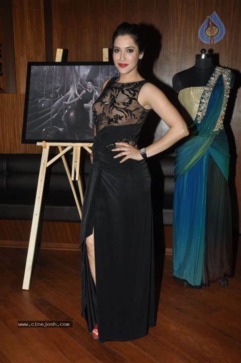 Hot Bolly Celebs At Priya Chhabria New Collection Launch Photo 1 Of 41