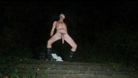 Naked Man Outside In Park Pics Xhamster