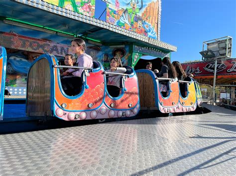 Tarde de barracas en el CDAM | CARITAS BURGOS