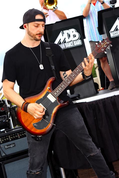 media  performance  mission dance