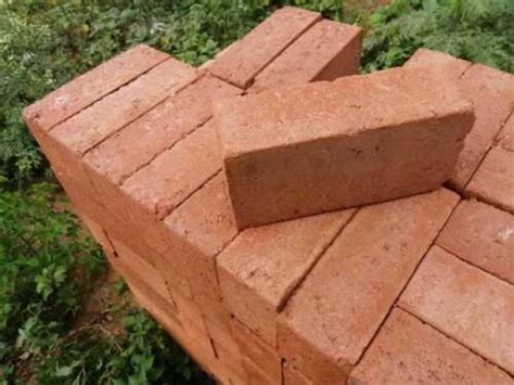 Inch Red Clay Bricks X X Inch L X W X H At Rs In Pune Id