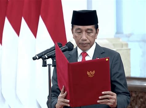 Presiden Jokowi Lantik Ratusan Perwira Tni Polri Kbo Babel