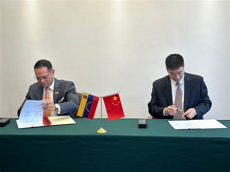 Venezuela Y China Firman Acuerdos Para Iniciar Operaciones De Vuelos