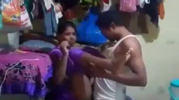 Sexy Indian Amateur Goes For A Good Ride Porn300