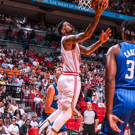 Through The Lens: Magic vs HEAT 04/09/23 Photo Gallery | NBA.com