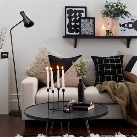 Route 111 Schedule: Bury St Edmunds to Newmarket Transit Details