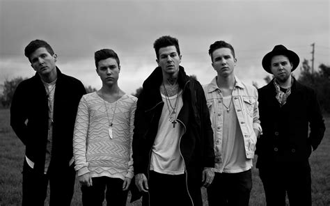 The Neighbourhood Release New Track Nervous