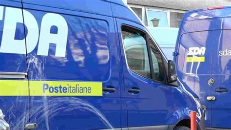 Lavoro Facile SDA Express Courier Poste Italiane Assume Addetti