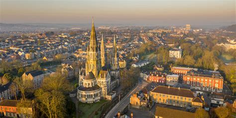 Sprachreisen Cork 2025 | ESL