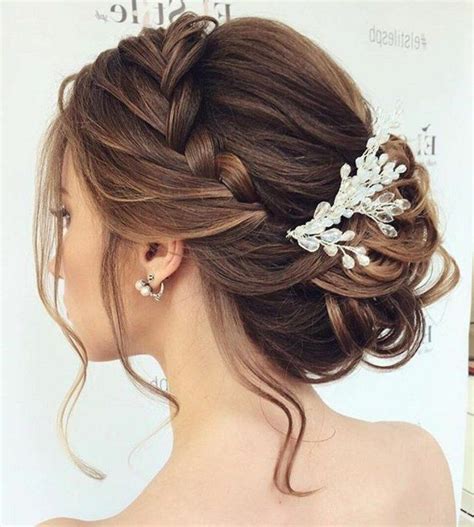 4 astuces pour la coiffure de mariée qu il faut savoir Wedding hair