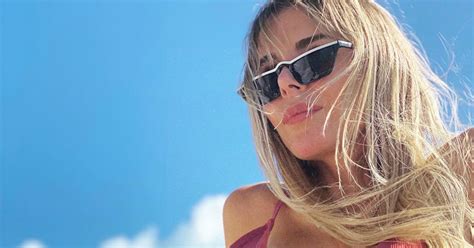 El Espectacular Posado En Bikini De Gueda L Pez Esposa De Luis Fonsi