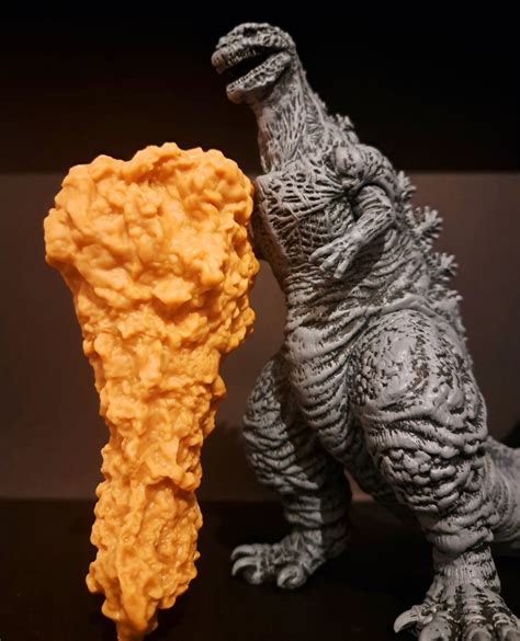 Kfc On Twitter Rt Latexparty Eduardo Conoce A Godzilla S Kfc Es