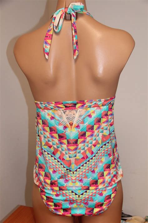 NWT Bar III Swimsuit Bikini Tankini 2pc Set Size L Halter Skylar Multi