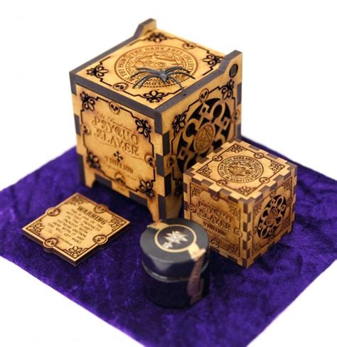 Gourmet Gifts Hot Chilli Wooden Gift Box Psycho Slayer Million Capsaicin Extract Ml