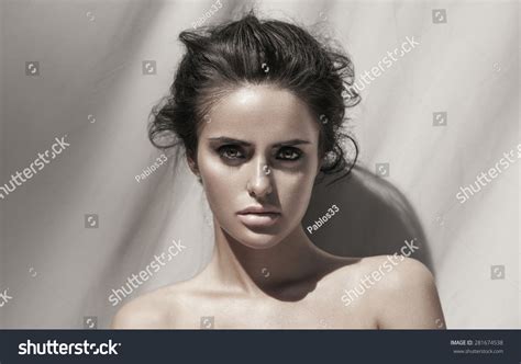 Fashion Outdoor Portrait Sexy Brunette Girl Stock Photo 281674538 Shutterstock