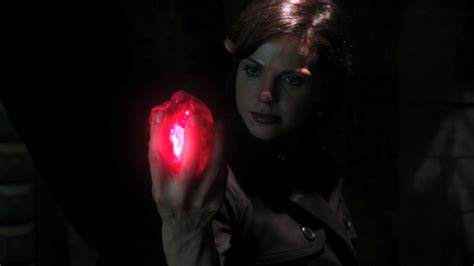 Evil Queen Regina Mills 1x07 The Heart Is A Lonely Hunter The