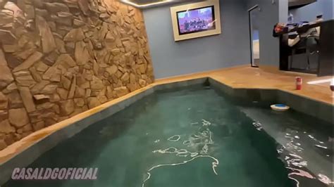 Nude Swimming Pool Party Search Xvideos