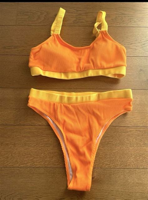 Orang Gelbes Bikini Neu Gr L Neu gemäss Beschreibung in Schlieren für CHF mit