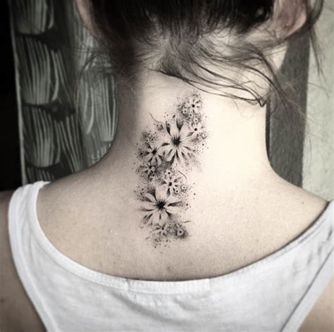 40 Beautiful Back Neck Tattoos For Women Tattooblend