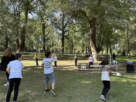 D Zce De Dezavantajl Ocuklar Ile Ilkokul Rencileri Etkinlikte