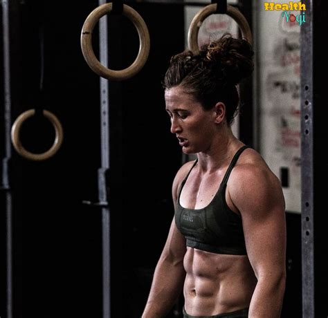 Tia Clair Toomey Diet Plan And Workout Routine Workout Video Instagram Photos 2019 Crossfit