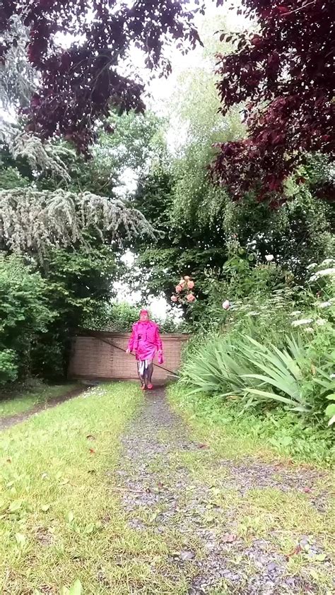 In Outfit With A New Fuchsia Dress For An Evening Gay Amateur Porn Feat Soumise Xhamster