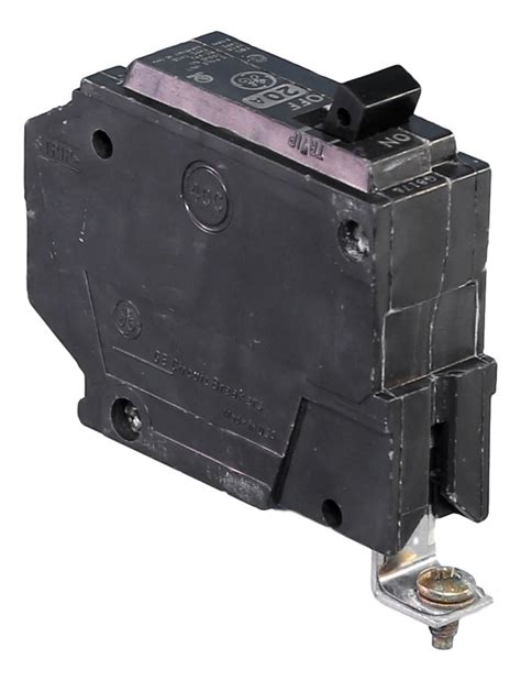 Ge Thqb1120 Bolt On 20 Amp Breaker Breaker Outlet