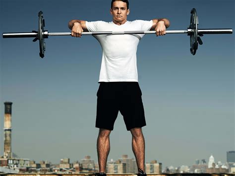 what muscles do upright row work 2
