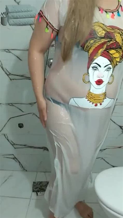 A Moroccan Damsel Alone In The Toilet Wearing Best Translucent Clothes And Sans Lingerie